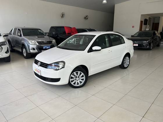 VOLKSWAGEN POLO SEDAN 1.6 MI 8V FLEX 4P MANUAL